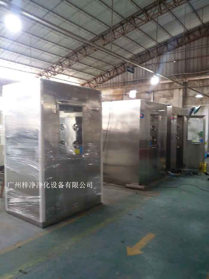 在運輸過程中，風淋室可能會受到振動和沖擊